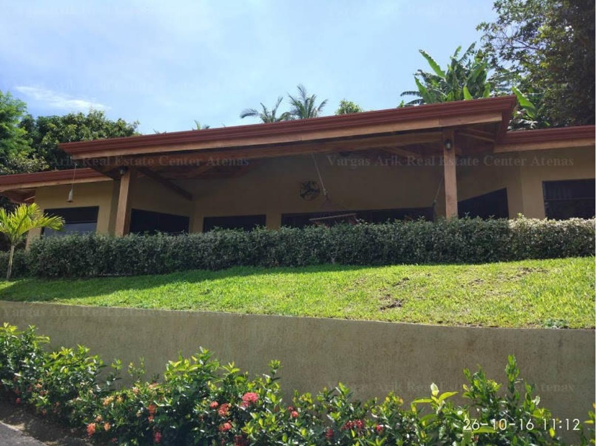 Awesome income property or multi family home in Atenas, Costa Rica, Example House with Garden