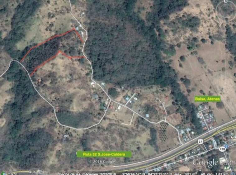 Atenas Land with 43,739 m2 and two lots with about 2 hectares each