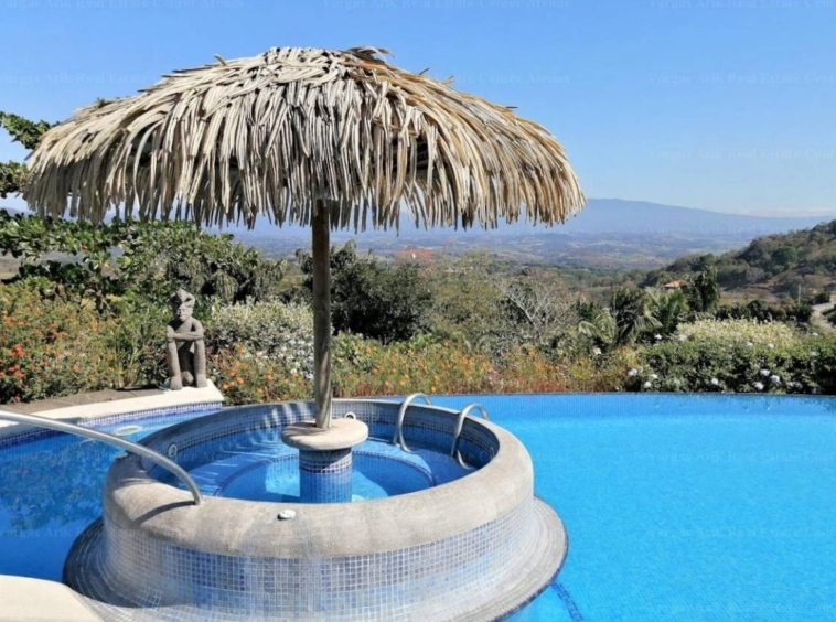 Spectacular 4 bedroom villa in Atenas, Roca Verde - Pool